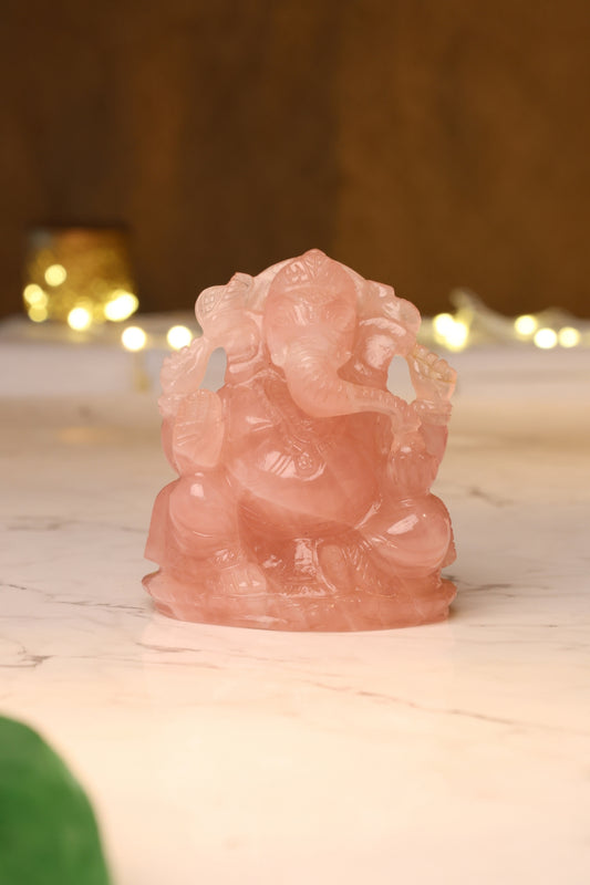 NATURAL ROSE QUARTZ GANESHA