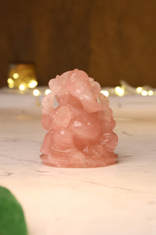 NATURAL ROSE QUARTZ GANESHA
