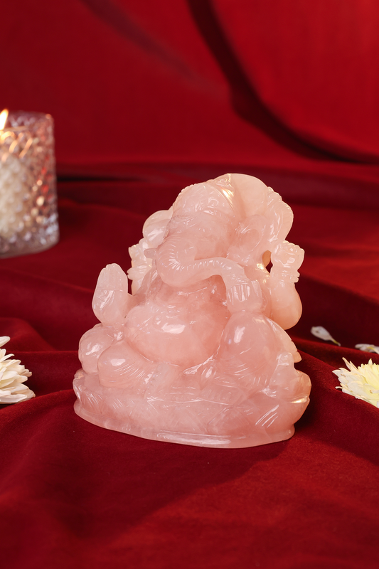 NATURAL ROSE QUARTZ GANESHA
