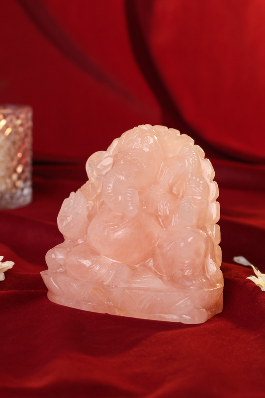 NATURAL ROSE QUARTZ GANESHA