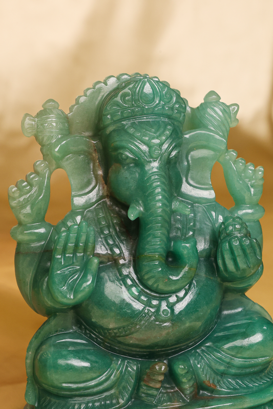 NATURAL GREEN AVENTURINE GANESHA