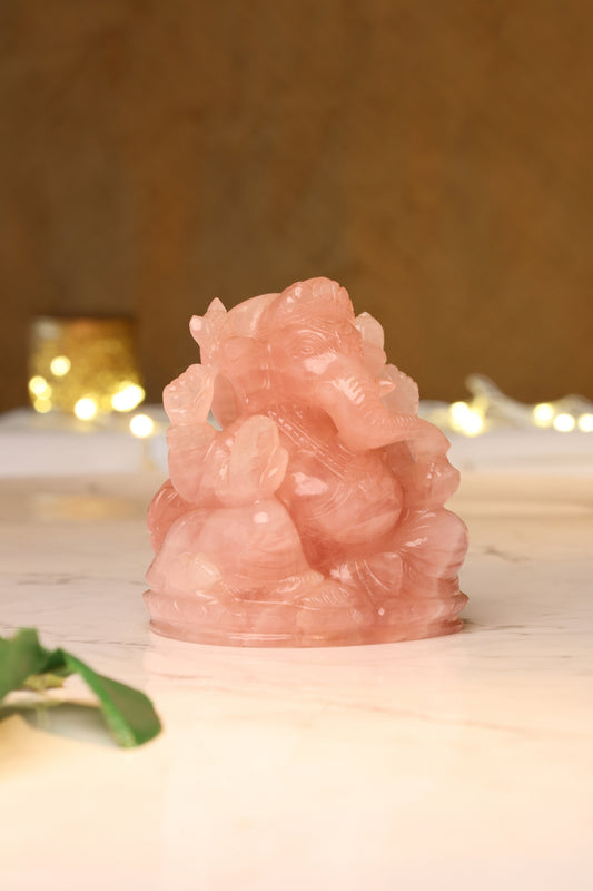 NATURAL ROSE QUARTZ GANESHA