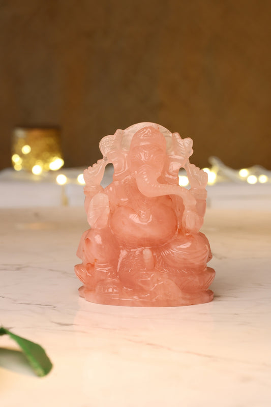 NATURAL ROSE QUARTZ GANESHA