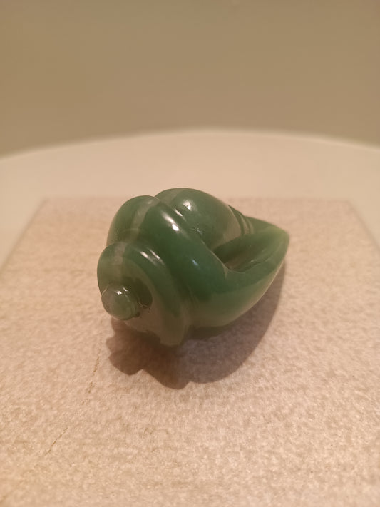 Gemstone Counch