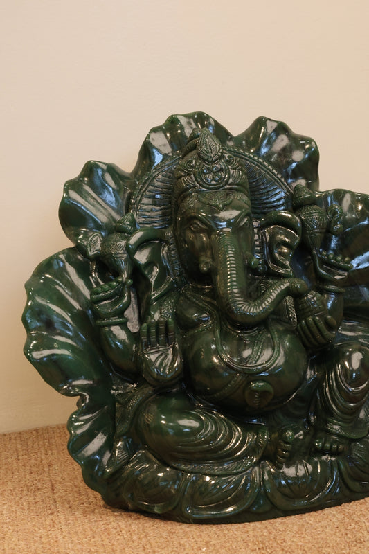Green Aventurine Ganesha (Columbian Jade)
