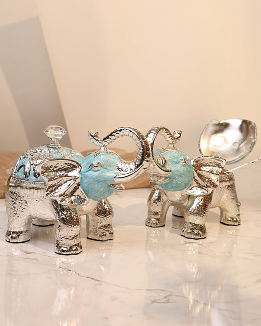 Pair of elephants sugar pot