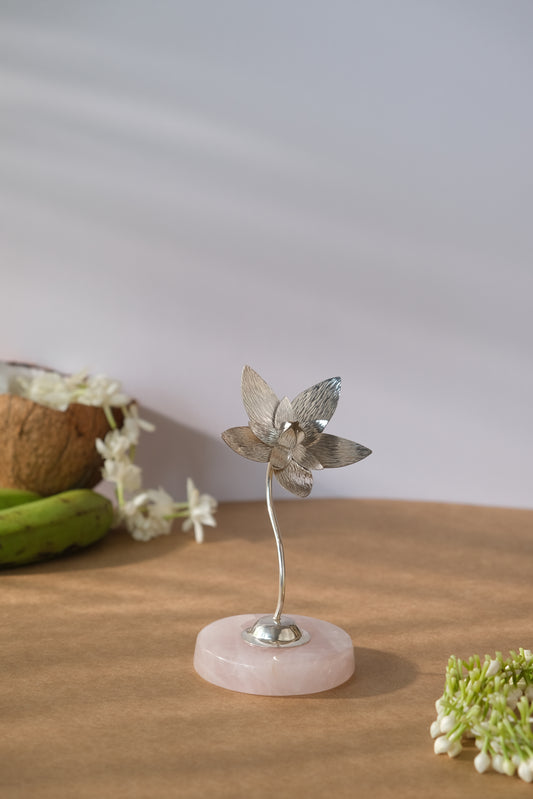 NATURAL ROSE QUARTZ BASE WITH SILVER FLOWER