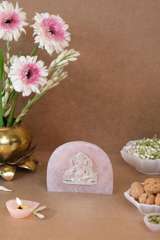 Natural Rose Quartz plate with Silver Moti Dungri Ganesha