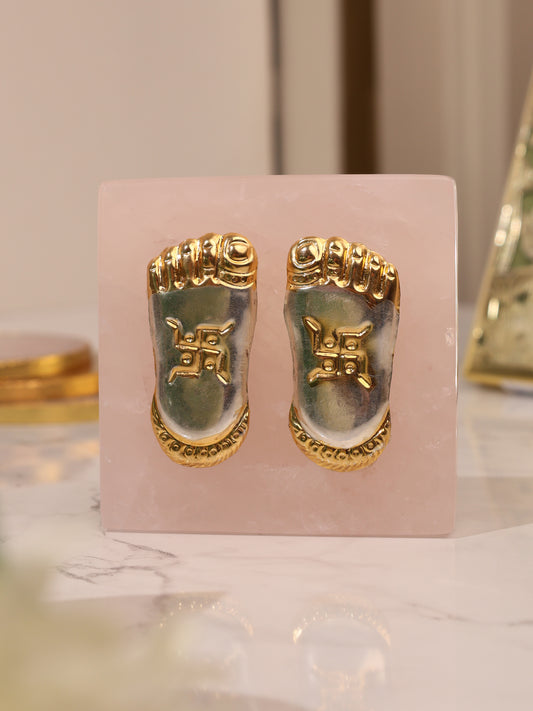 ROSE QUARTZ BASE WITH SILVER LAKSHMI PATHAM