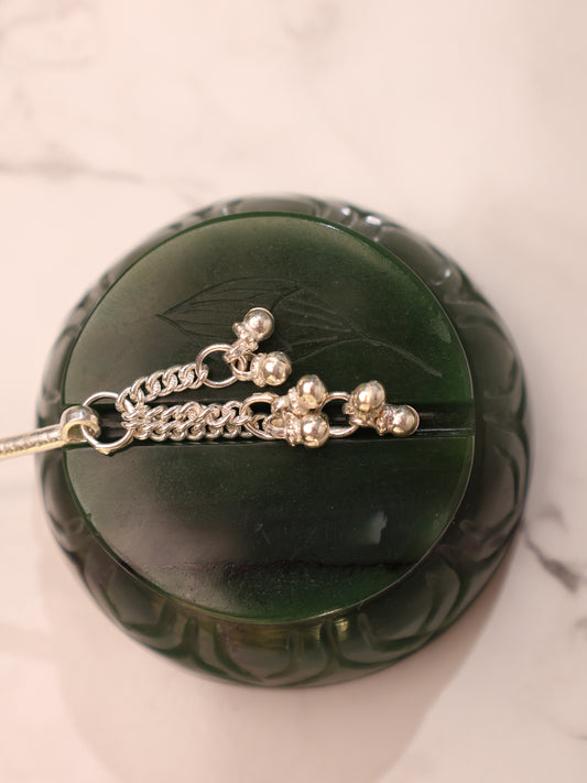 Green aventurine base wit pure silver Bansuri