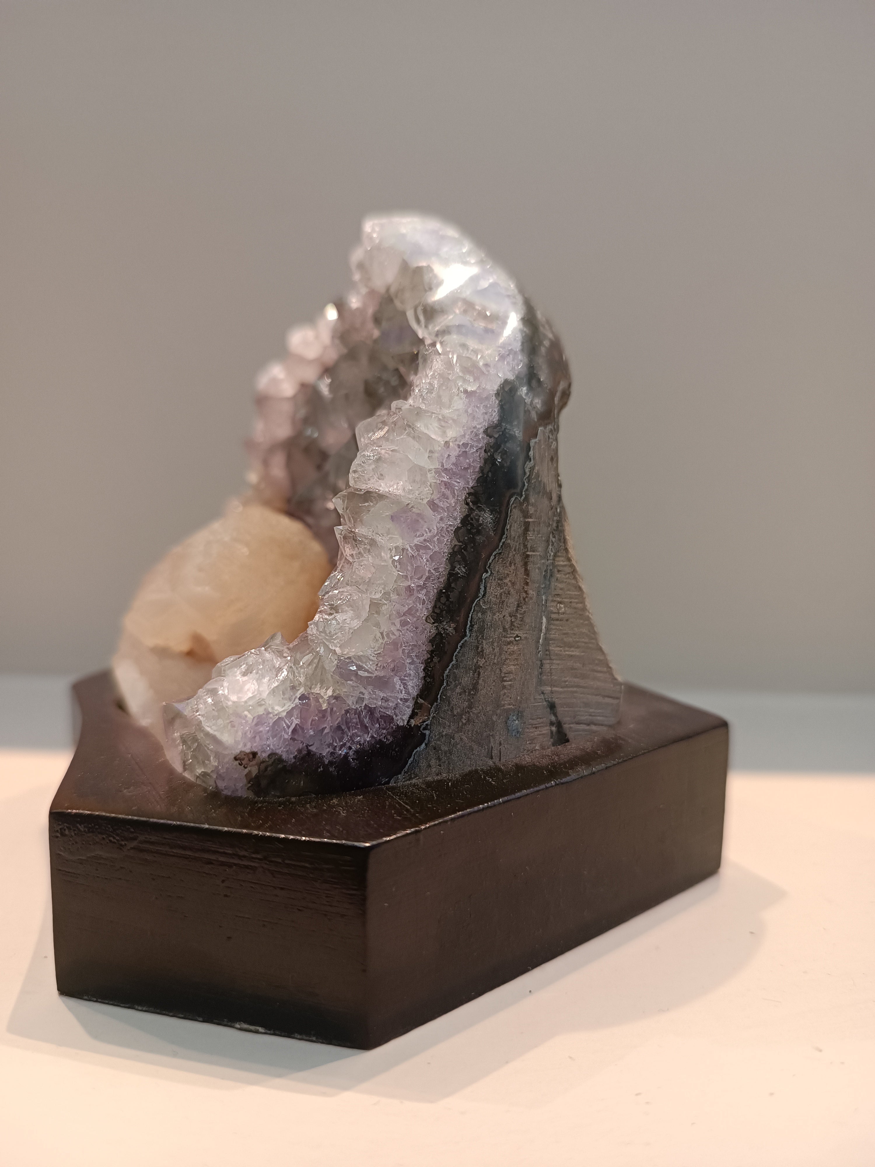 NATURAL AMETHYST GEODE