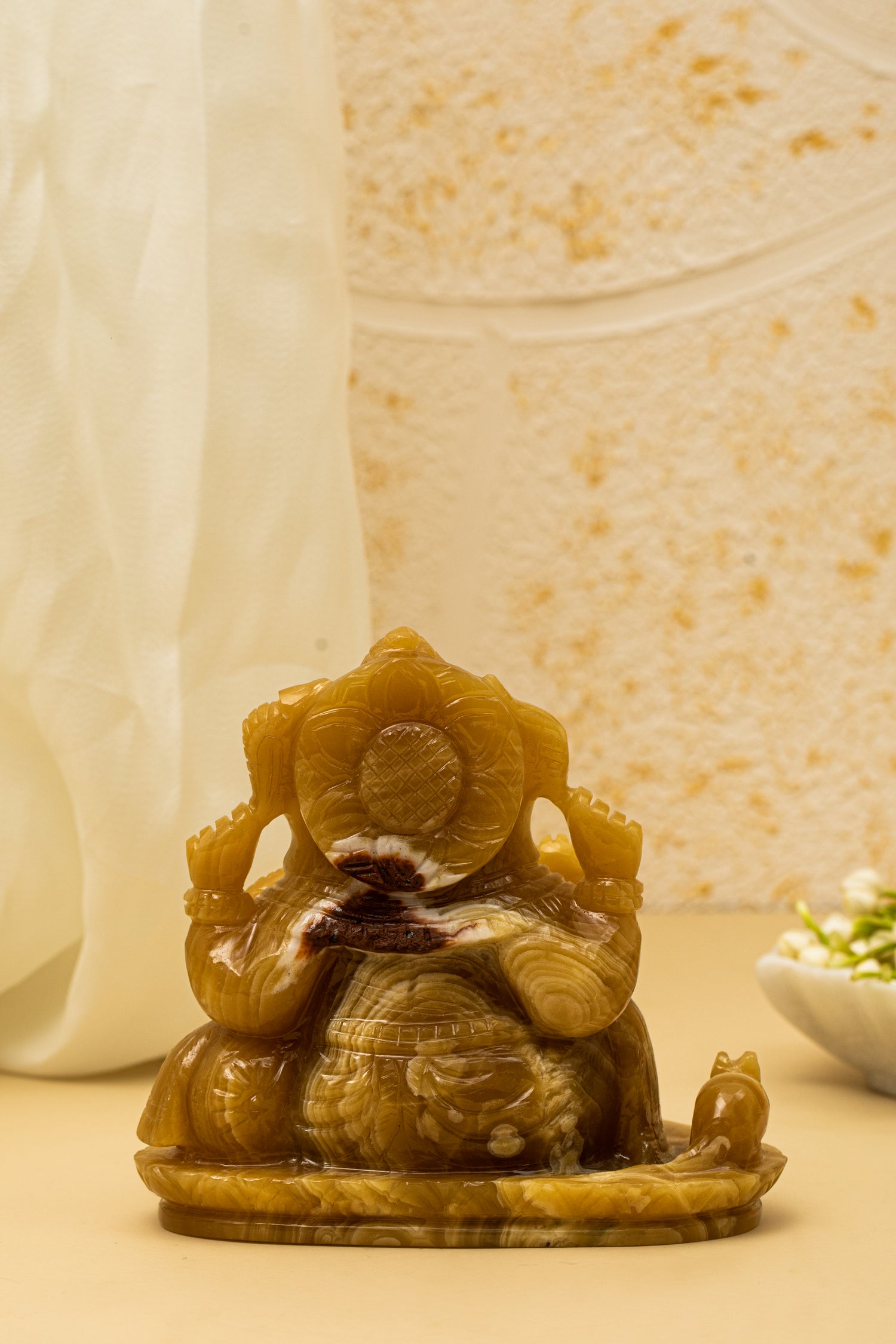 Gemstone ganpati murti